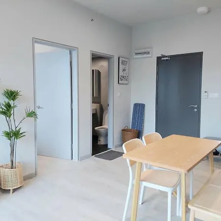J' Stay Jesselton Quay City Centre Near Suria Kota Kinabalu Exterior photo