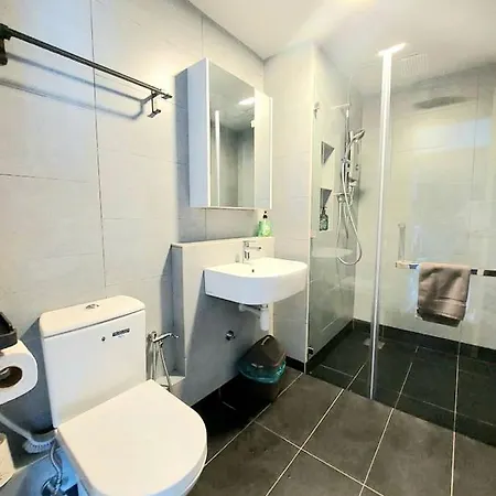 J' Stay Jesselton Quay City Centre Near Suria Kota Kinabalu Exterior photo