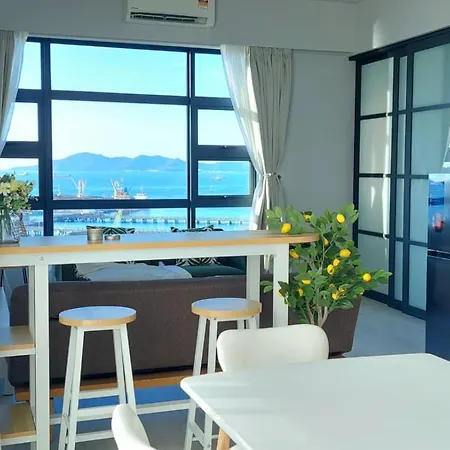 J' Stay Jesselton Quay City Centre Near Suria Kota Kinabalu Exterior photo
