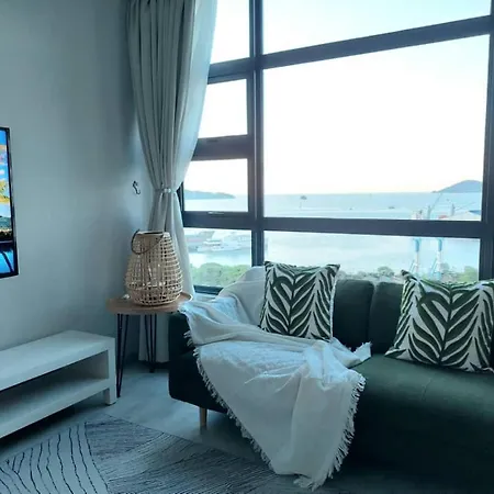 J' Stay Jesselton Quay City Centre Near Suria Kota Kinabalu Exterior photo