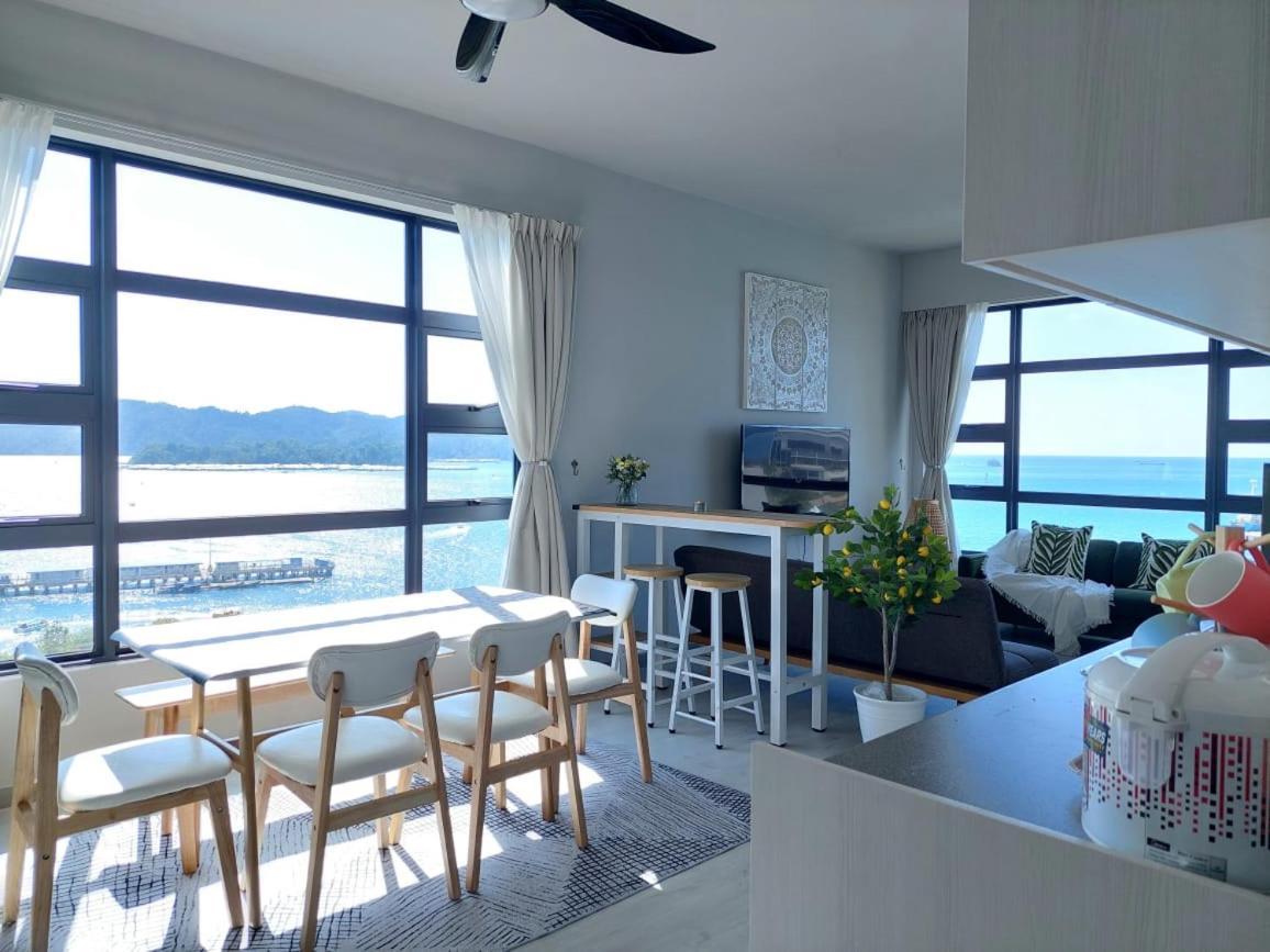 Apartment J' Jesselton Quay Centre Near Suria