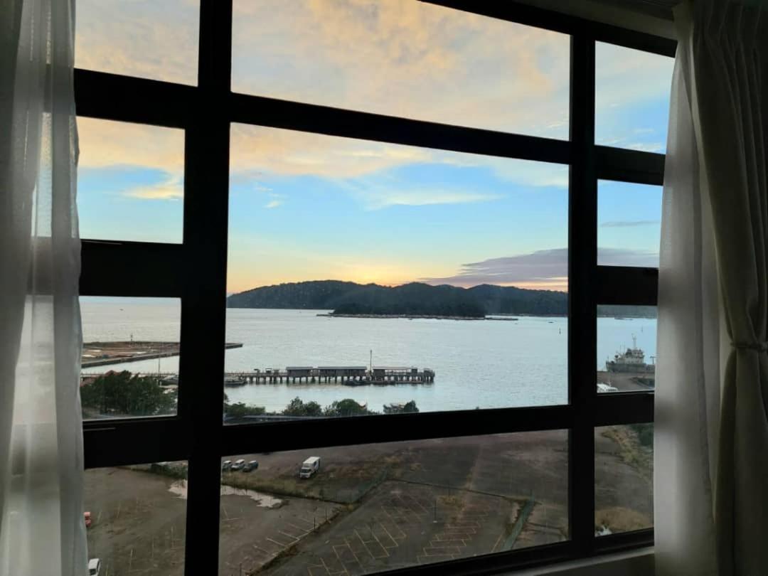 J' Jesselton Quay Centre Near Suria