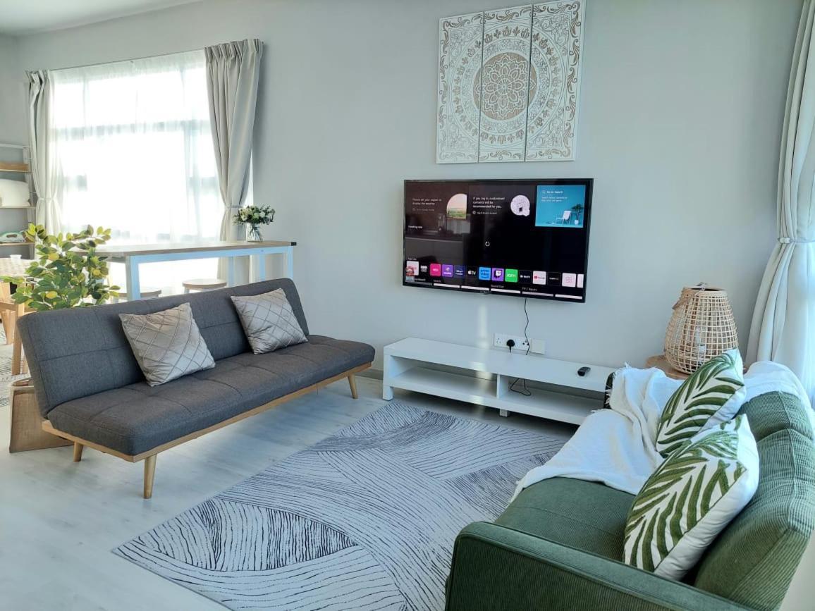 Apartment J' Jesselton Quay Centre Near Suria *