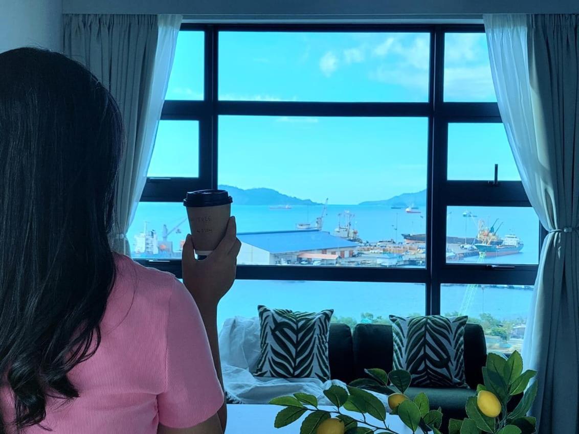 Apartment J' Jesselton Quay Centre Near Suria