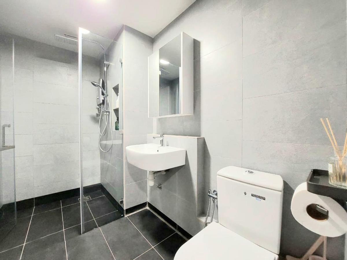 J' Jesselton Quay Centre Near Suria Apartment *