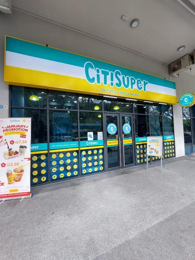 J' Jesselton Quay Centre Near Suria *