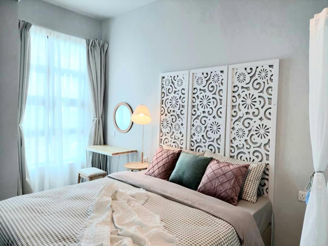 Apartment J' Jesselton Quay Centre Near Suria