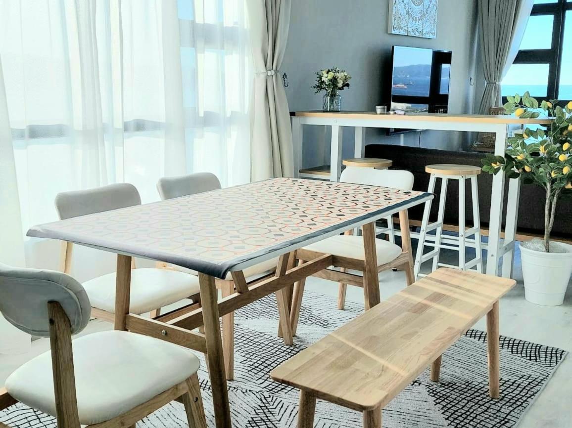 Apartment J' Jesselton Quay Centre Near Suria *